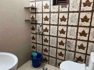 The Raveesh - 2BHK Fully Furnished Apartment J85 - New Delhi - 6