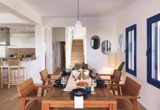Orchard Villa - Newly refreshed, myconian design villa with infinity pool, close to Profitis Elias and located five minutes away from the heart of Protaras - Protaras - 5