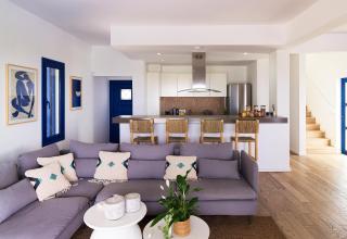 Orchard Villa - Newly refreshed, myconian design villa with infinity pool, close to Profitis Elias and located five minutes away from the heart of Protaras - 8