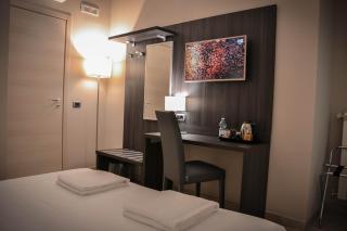 Brain Rooms & Suite - Pagani - 2