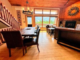 W5 AIR CONDITIONED Mount Washington Place townhouse with fireplace air hockey free and fast wifi - Carroll - 4