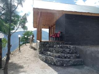 Falcon Range resort - - 0
