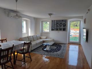 Authentic stone house by the sea - Milna - 7