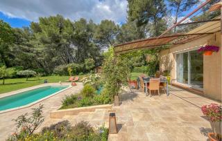 Nice Home In Salon-De-Provence - 8