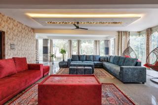 Rustica Villa By Secret Turtle 7BHK 2Pvt Pool Projector - Denkanikottai - 5