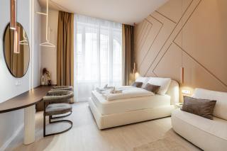 W18 - Boutique Apartments, Best Location by BQA - Budapest - 0