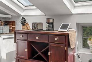 Studio Flat Above Historic Cider Mill - 2