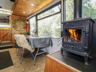 The White Cloud Bus - Ipstones - 9