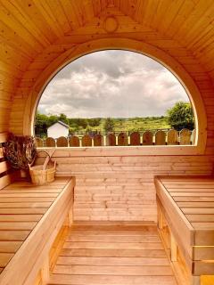 Heather Cottage and Shepherds Hut - Knock - 7