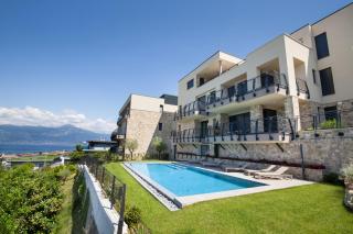 Lakeview luxury suite in Torri - 0
