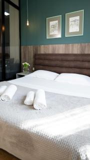 Kristal Center, Studio,near Artificial Lake - Tirana - 2