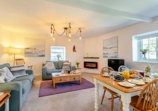 Foxglove Cottage - Bennetts Court - Week Saint Mary - 9