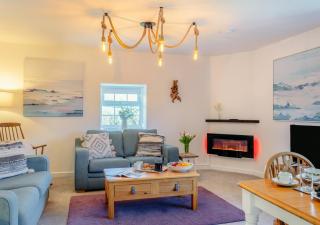 Foxglove Cottage - Bennetts Court - Week Saint Mary - 8