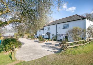 Primrose Cottage - Bennetts Court - Week Saint Mary - 0