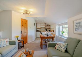 Bluebell Cottage - Bennetts Court - Week Saint Mary - 9