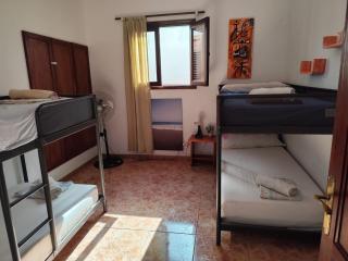 Banana Surf House - Los Cristianos - 3