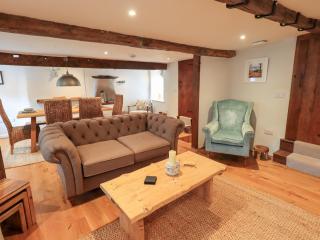 8 12 Church Street - Ambleside - 6