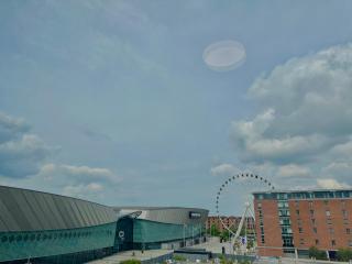 Monarchs Quay Arena Apartments by Happy Days - Liverpool - 9