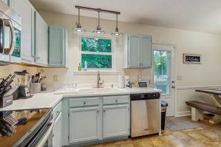 Rustic Retreat - Franklin - 4