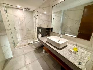 Luxury Duplex Penthouse at Penta Square - Lahore - 6