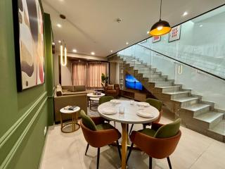 Luxury Duplex Penthouse at Penta Square - Lahore - 1
