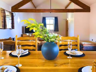 Old Corner Barn Lake District Escape by PolkaStays - Penrith - 4