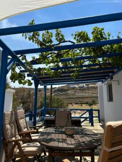 Kouri Escape - Kithnos - 2