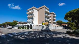 Hotel Picobello Pineta - Lido di Jesolo - 2