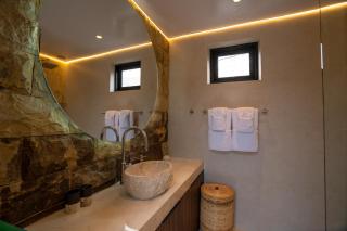 Skyline Canggu 2Level Smart Apartment with View & Pool Access - Dalung - 1