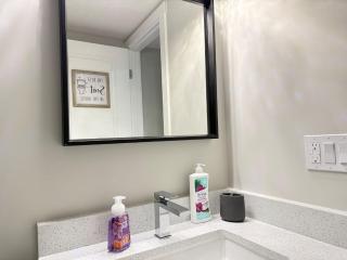 Range View Retreat/2BR Suite - De Winton - 4