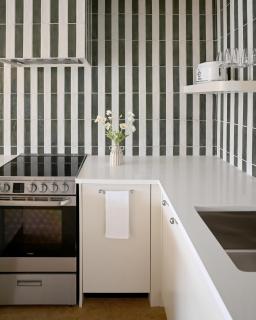 South Beach Boutique Motel - Southampton - 1