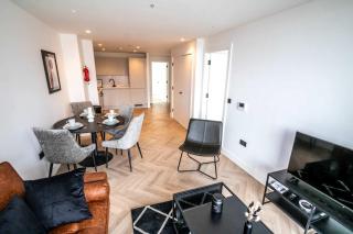 Stunning 2 Bedroom Apartment in Central Manchester - 5