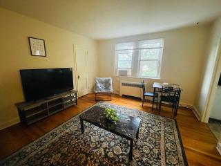 Lovely Spacious 1br Apt - 9