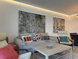 Harbor Light Marbella Getaway - EaW Homes - Marbella - 4