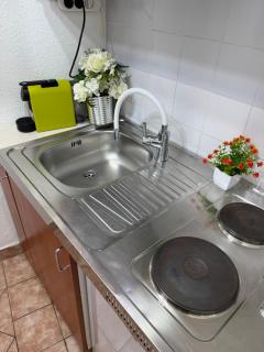 Small Cosy Apartment near the famous WESTEND City Center - Budapest - 3