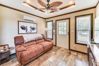 6 Mi to Topsey Exotic Ranch Retreat on 12 Acres! - Copperas Cove - 9