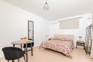 Splendido Monolocale con Giardino Olbia - Olbia - 6