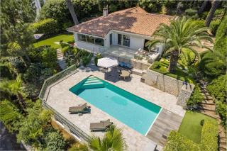Sublime villa with sea view in Cap d'Antibes, 500 m from the beach - Antibes - 0