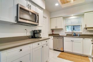 5 Mi to Beach Tampa Retreat with Furnished Lanai! - Tampa - 3