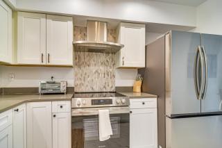 5 Mi to Beach Tampa Retreat with Furnished Lanai! - Tampa - 1