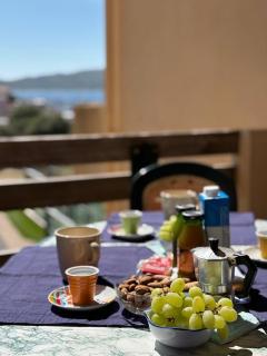 Marlena Apartment Trilocale 5 min dal mare con parcheggio privato - La Maddalena - 2