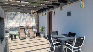 VIP Villa with Private Pool & Parking - Kumbor - 5