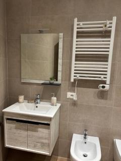 Erle Living - - 4