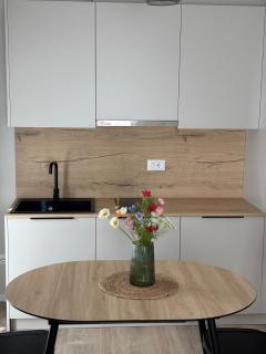 Erle Living - - 1