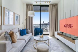GuestReady - Jumeirah Village haven with pool view - 0