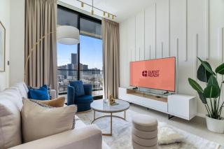 GuestReady - Jumeirah Village haven with pool view - 6
