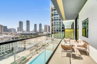 GuestReady - Jumeirah Village haven with pool view - 8