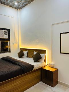 SITARAM Guest House - Varanasi - 7