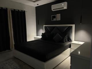 Luxor Apartments & Suites - Opal - Lahore - 8