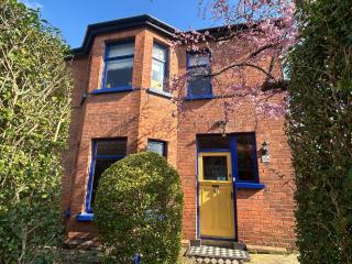 Pass The Keys Colourful, Quirky Artist-Owned 3 Bed Next to Cafes - Belfast - 7